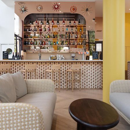 Hotel Kyriad Prestige Paris Asnieres Exterior photo