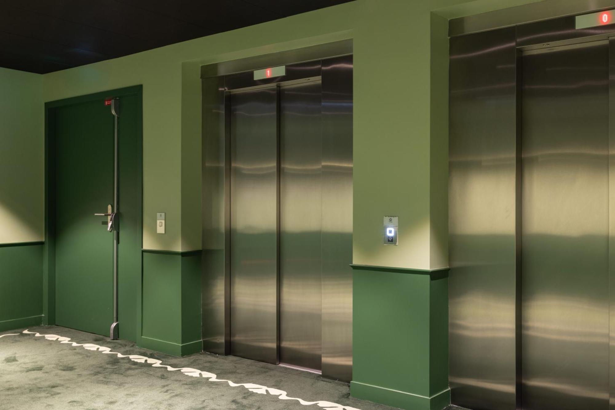 Hotel Kyriad Prestige Paris Asnieres Exterior photo