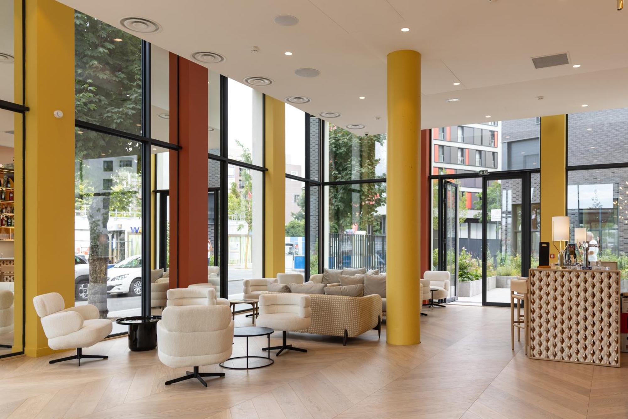Hotel Kyriad Prestige Paris Asnieres Exterior photo