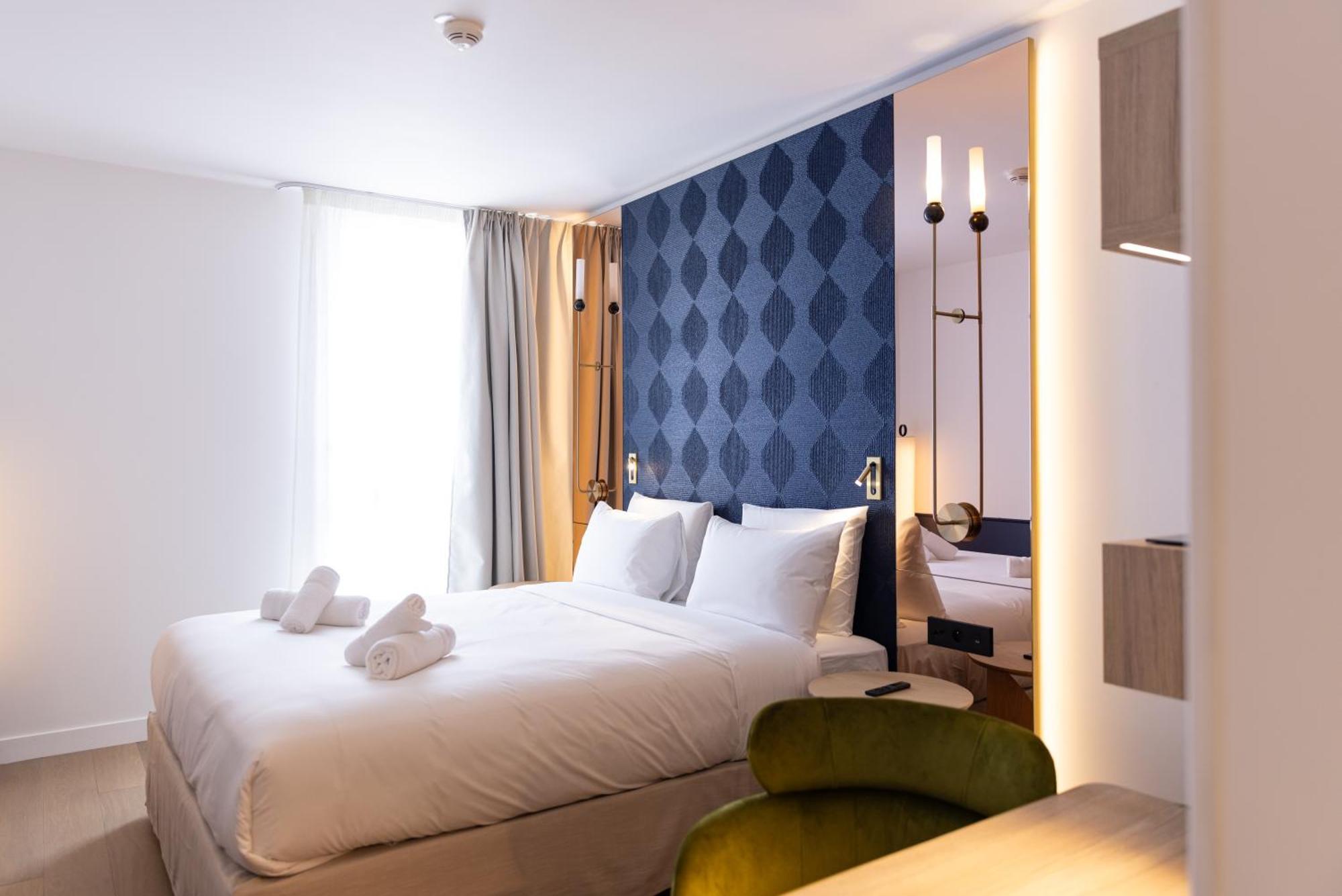 Hotel Kyriad Prestige Paris Asnieres Exterior photo
